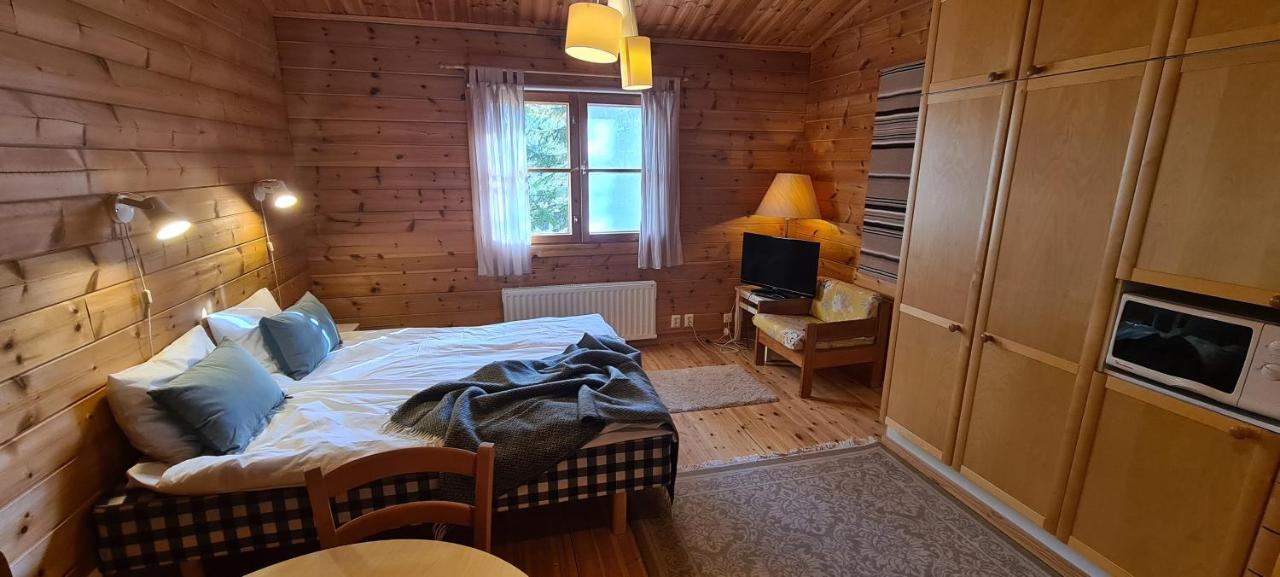 Silver Fox Hostel Äkäslompolo Екстериор снимка